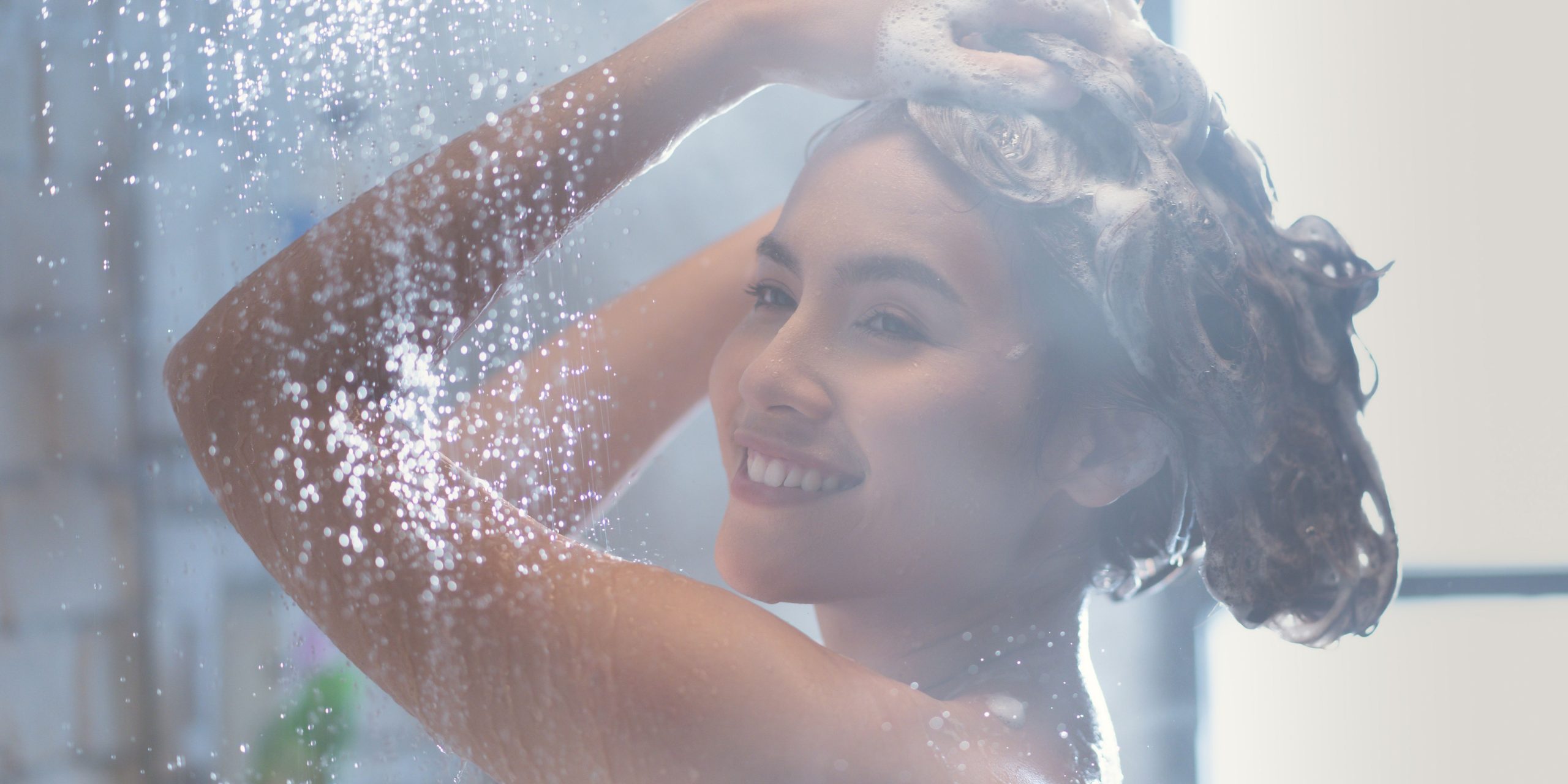 Best Hair Wash Tips To Wash Your Hair The Right Way