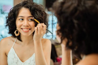 Beginner's Makeup Routine For Oily Skin & How To Keep It Looking Fresh Throughout The Day