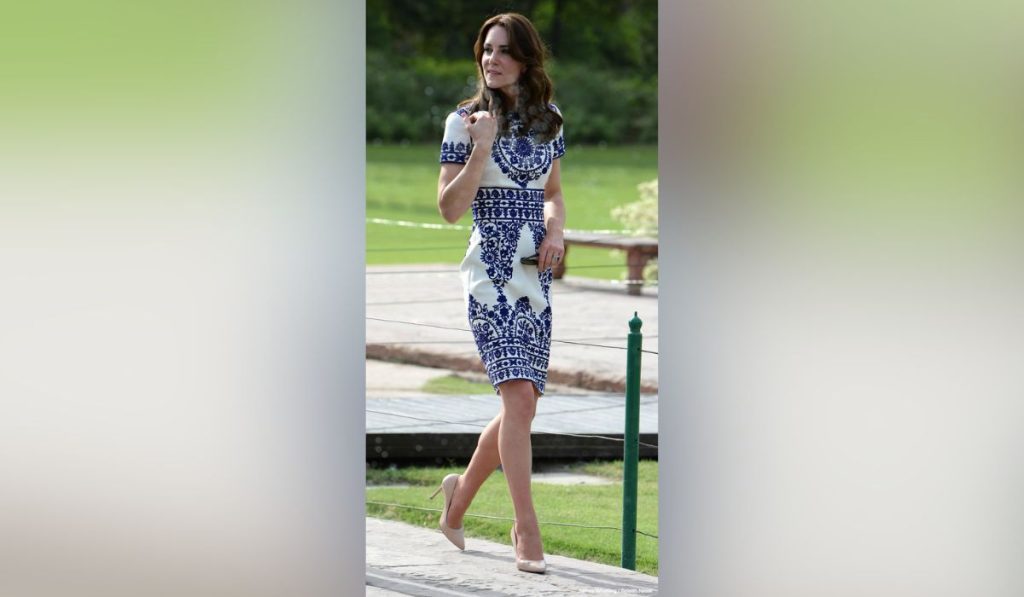 Kate Middleton’s White-azure Sheath Dress Of 2016