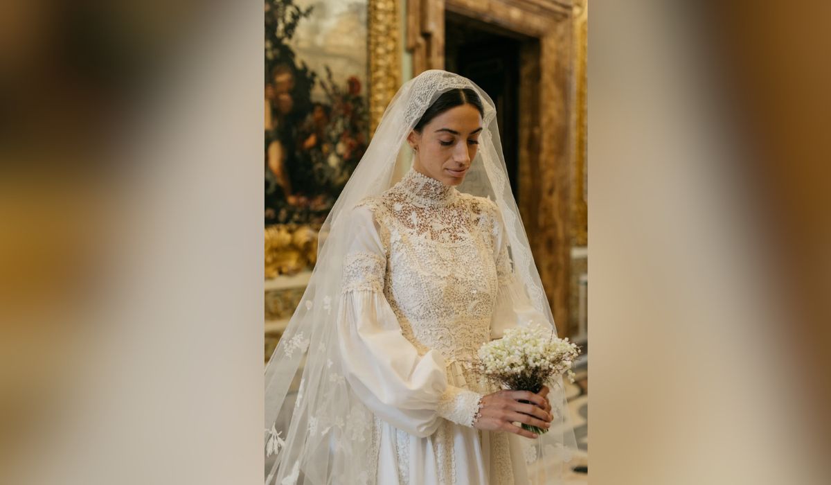 Bride wearing Vintage Italian Wedding Dress